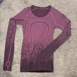 Lululemon Purple Fitted Long Sleeve Tee
